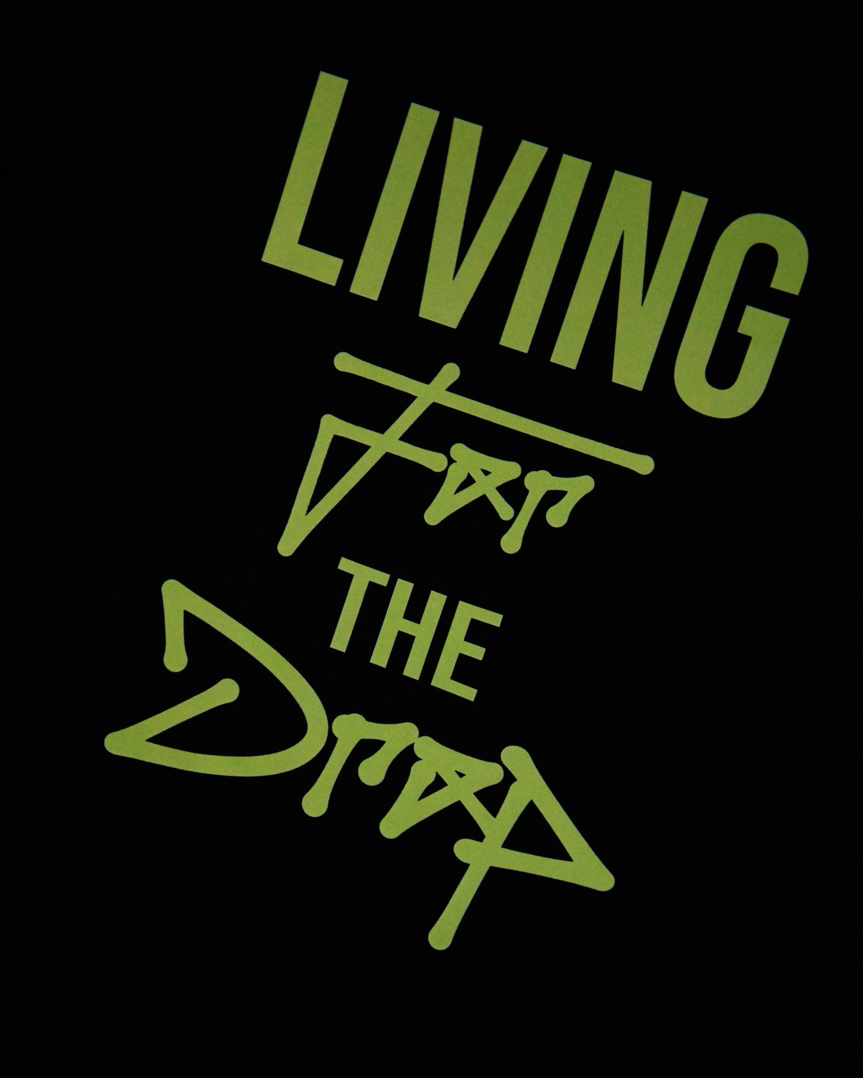 LIVING FOR THE DROP TEE