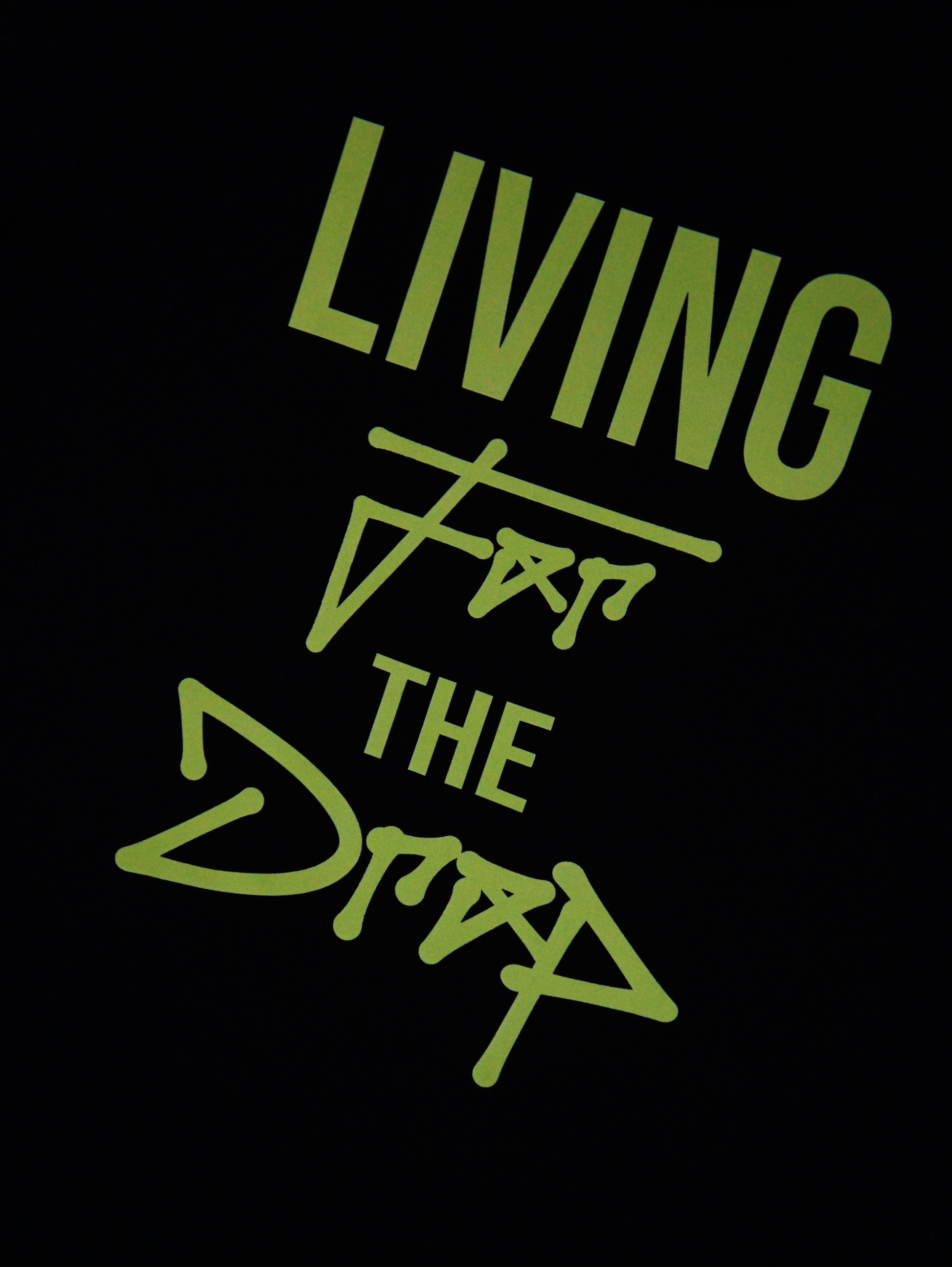 LIVING FOR THE DROP TEE